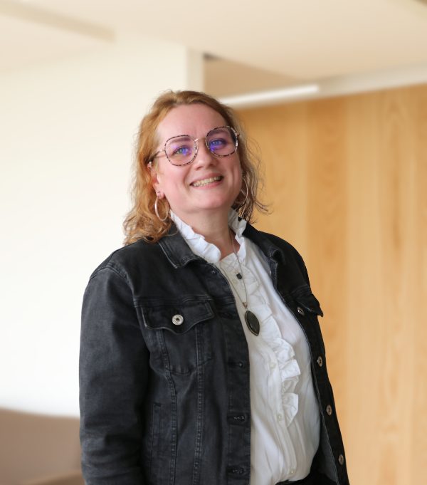Marie-Hélène, équipe Service client de Vistalid